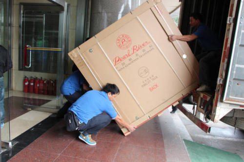 什运乡钢琴贵重工艺品无忧运